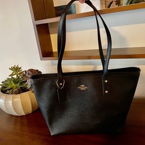 Coach Tote